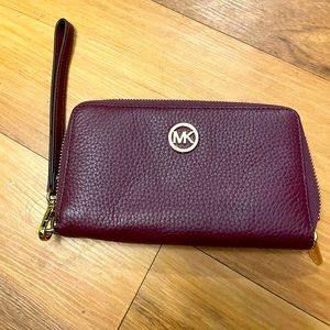 Michael Kors Fulton Wallet